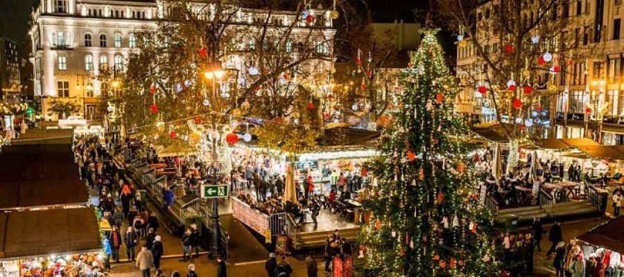 Budapest is beating Vienna in Advent holiday break costs  