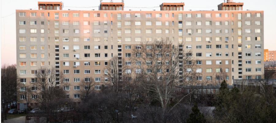 Aranyáron mérik az életet a lakótelepeken – elszálltak a panelek árai